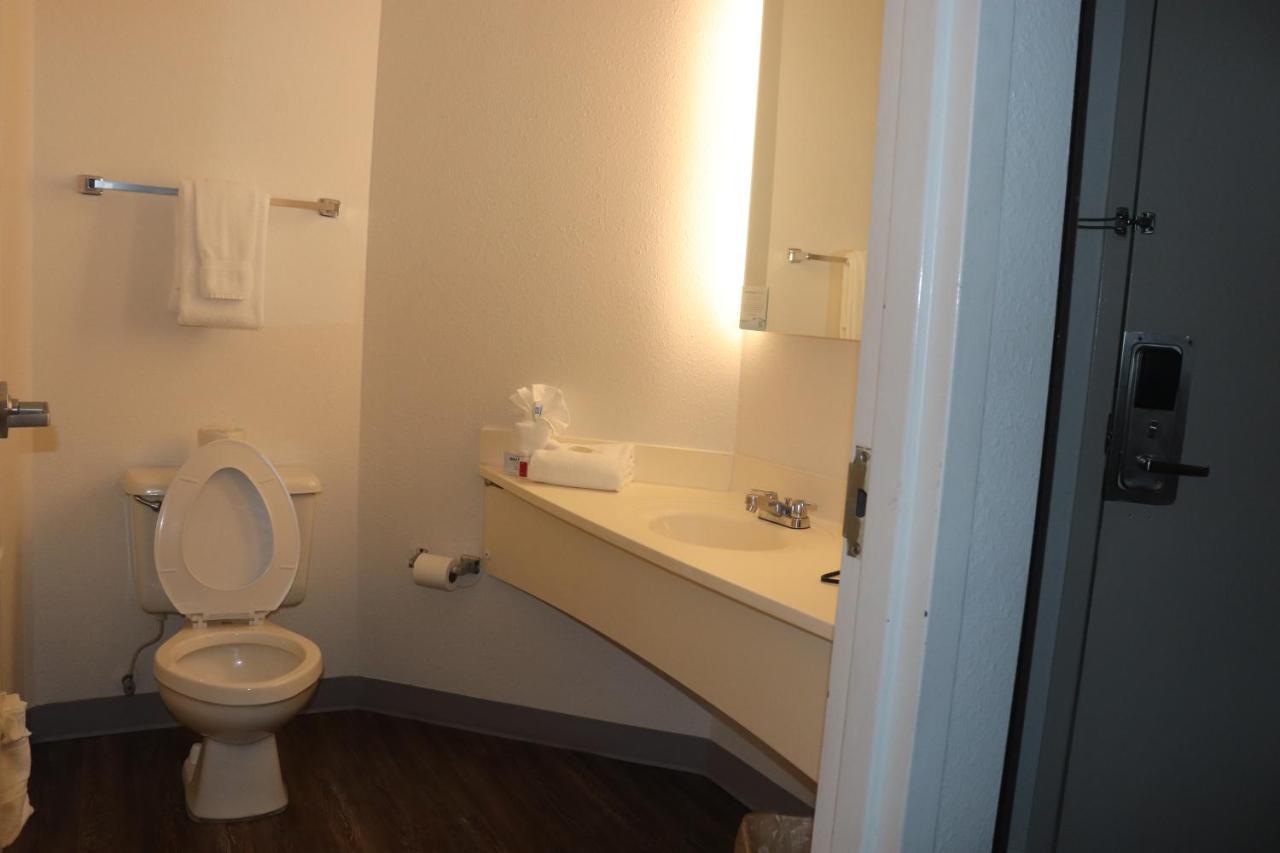 Howard Johnson By Wyndham Tifton Ga I-75 Bagian luar foto