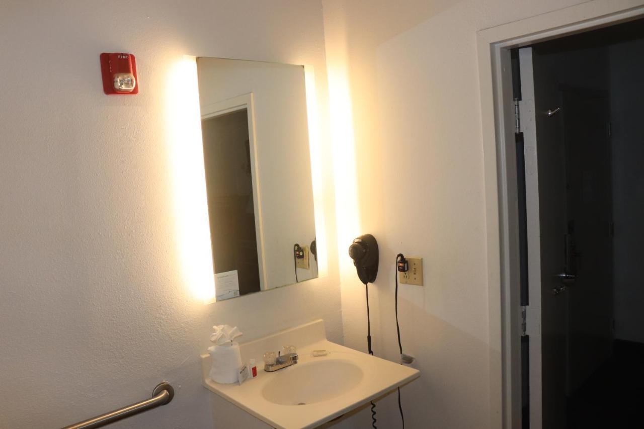 Howard Johnson By Wyndham Tifton Ga I-75 Bagian luar foto